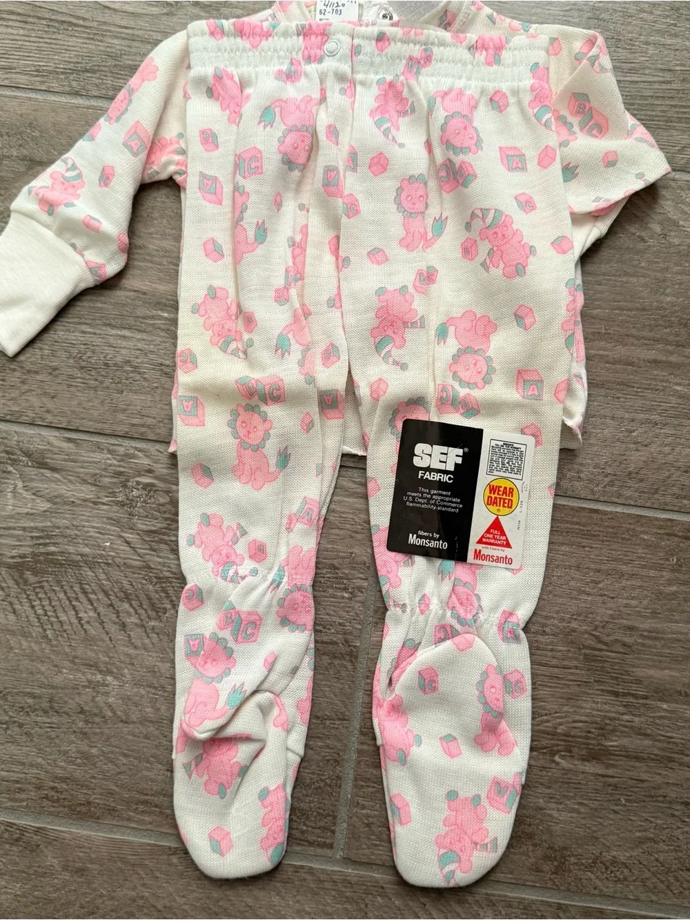Vintage Carter’s Cream and Pink Footed Pajama Set with Toy Pattern NWT